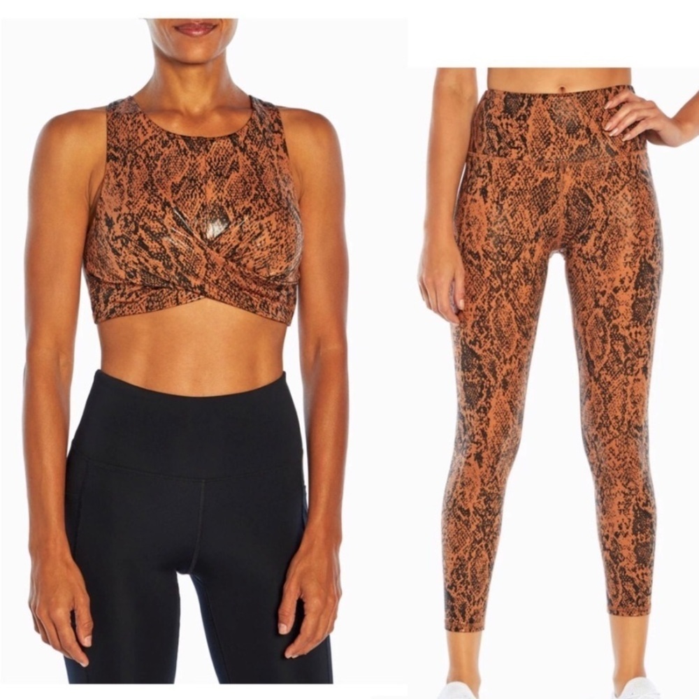 Zobha Sports Bra & Shine copper Snake Print High Waist legging size medium
